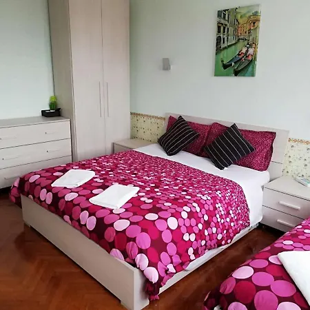 Venice Sweet Homestay Quarto em Acomodações Particulares