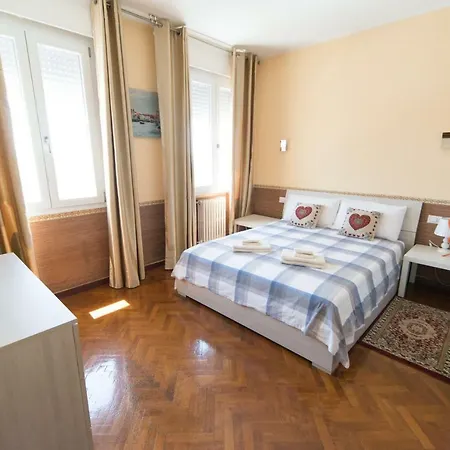 Venice Sweet Homestay 梅斯特雷